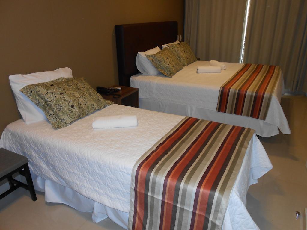 Ideali Hotel Ribeirão Preto Δωμάτιο φωτογραφία